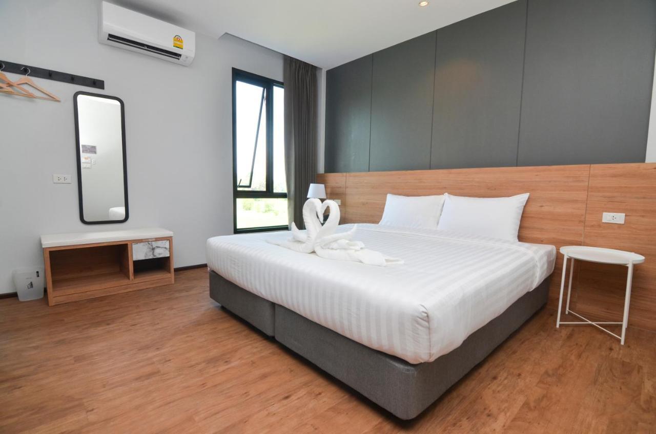 Boondara Boutique Hotel Nakhon Phanom Dış mekan fotoğraf
